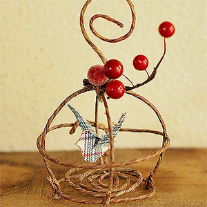 Adornos para Navidad. Manualidades navideñas para decorar el árbol.