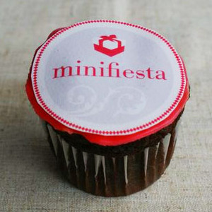Endulza su Comunión con una mesa repleta de Cupcakes, Pops de chocolate, Tartas y Galletas Madrid