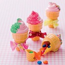 Receta fáciles para hacer con niños:  Conos decorado con nubes de colores