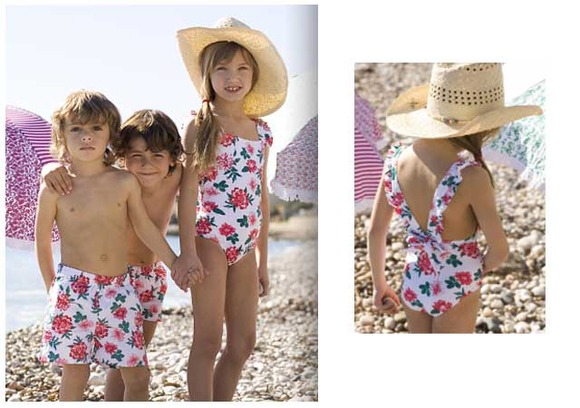 Nos encantan los trajes de baño de Gocco con la espalda cruzada y tan monos