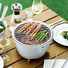 Barbacoa de mesa de Eva Solo