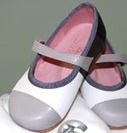 Zapateria Infantil La ardilla pilla en Valencia