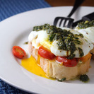 Tapa de Mozzarella, Tomate Cherry y Pesto