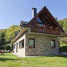Viaja a la nieve y alójate en una casa particular con toda la familia