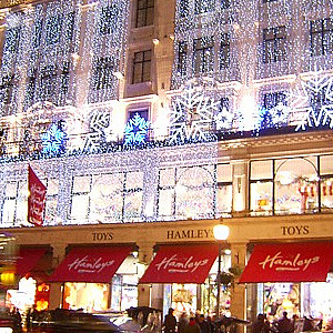 Hamleys; Compra on line en la tienda de juguetes más grande y espectacular de Londres.