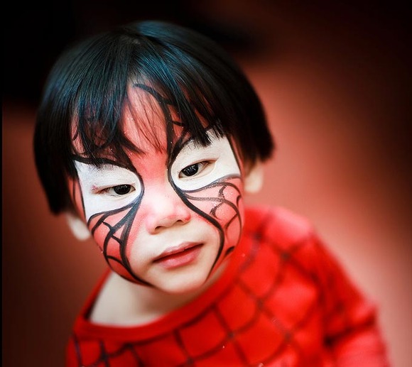 Cómo Maquillar a un niño de Spiderman