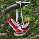 Zapatillas con alas para superhéroes