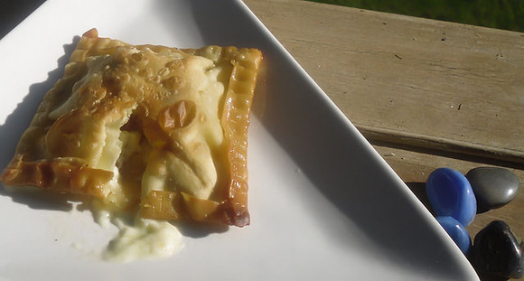 Wanton con relleno de Mini Babybel