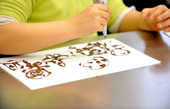 Artistas del chocolate, taller para niños en el Museo de la Xocolata de Barcelona