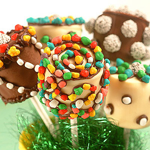 Piruletas de nube y chocolate para hacer con los niños
