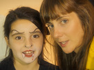 Pintacaras de vampiresa para niñas. ¡Maquillaje para un Halloween terrorífico!