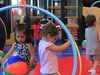 Juegos con Aros y Pelotas para niños